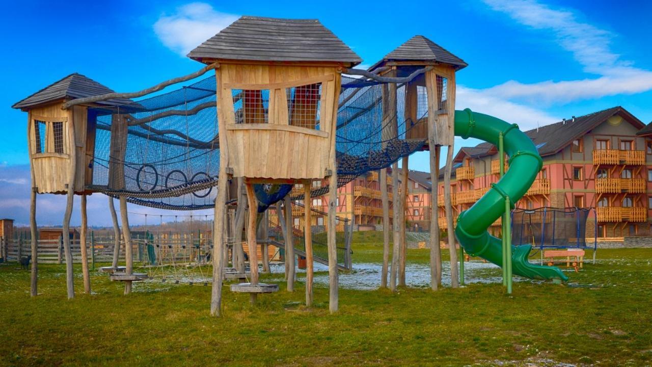 Tatragolf Mountain Resort Vel'ka Lomnica Exteriör bild